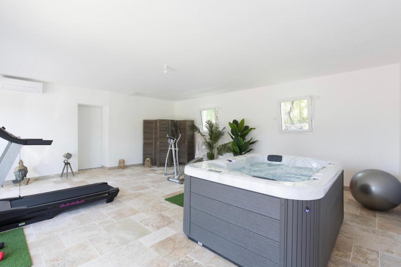 Superbe Villa Seillans La Grande Bastide Avec Piscine, Jardin, Climatisation Et Salle De Sport מראה חיצוני תמונה